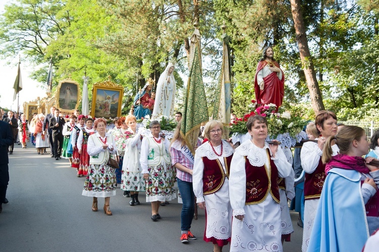 Procesja do Kaplicy Łaski