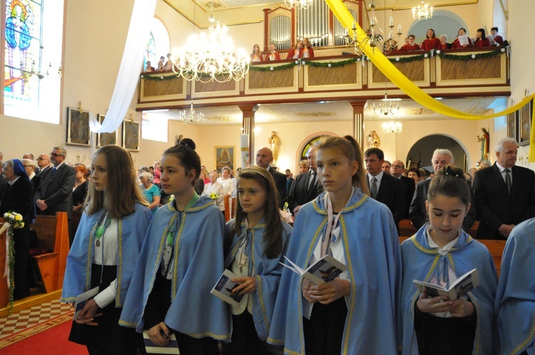 Poświęcenie kościoła w Ostrożnicy