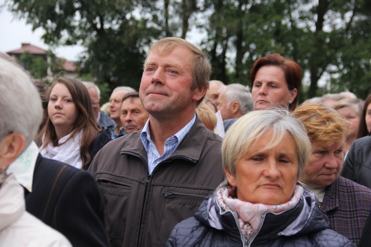 Powitanie ikony MB Częstochowskiej w Żdżarach