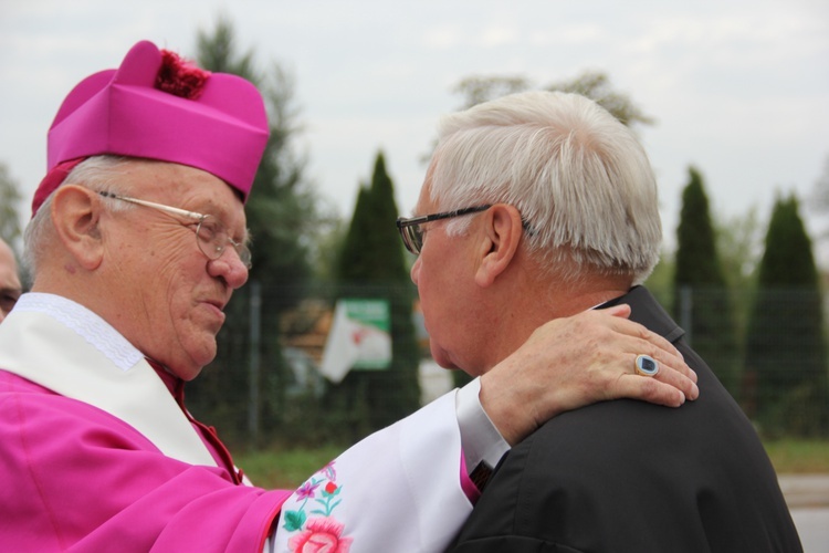 Powitanie ikony MB Częstochowskiej w Żdżarach