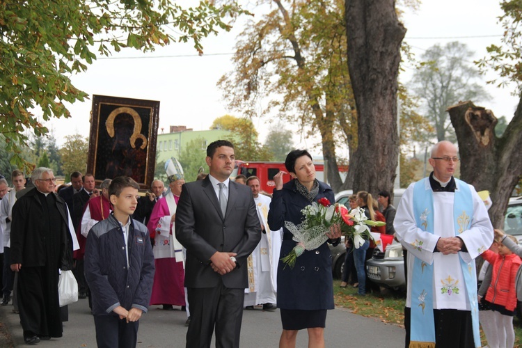 Powitanie ikony MB Częstochowskiej w Żdżarach