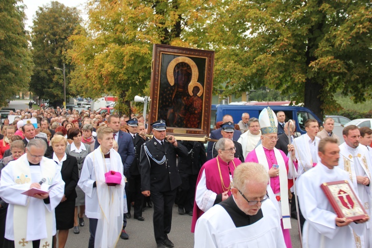 Powitanie ikony MB Częstochowskiej w Żdżarach