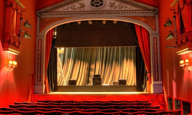 Teatr w Bydgoszczy wydał oświadczenie ws. skandalicznego spektaklu