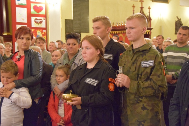 Powitanie ikony MB Częstochowskiej w Nowym Mieście nad Pilicą