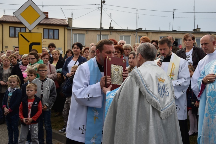 Powitanie ikony MB Częstochowskiej w Nowym Mieście nad Pilicą