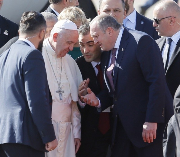 "Niech Bóg błogosławi Gruzję i obdarza ją pokojem i dobrobytem!"