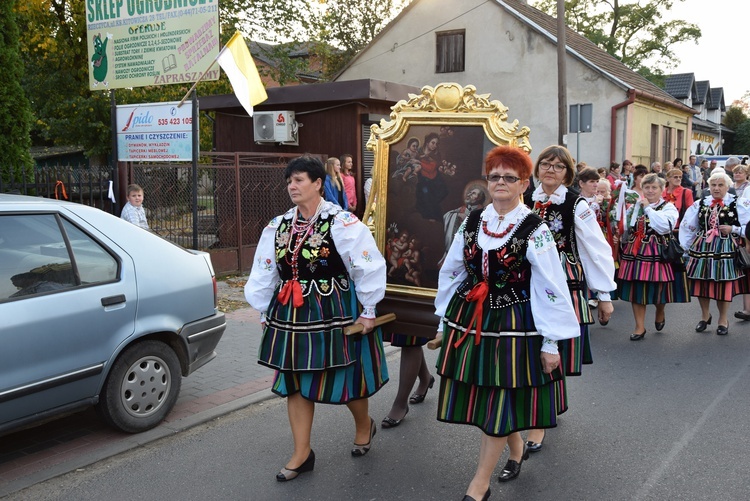 Powitanie ikony MB Częstochowskiej w Rzeczycy