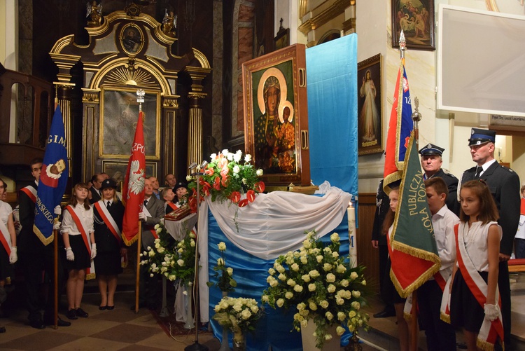 Powitanie ikony MB Częstochowskiej w Rzeczycy