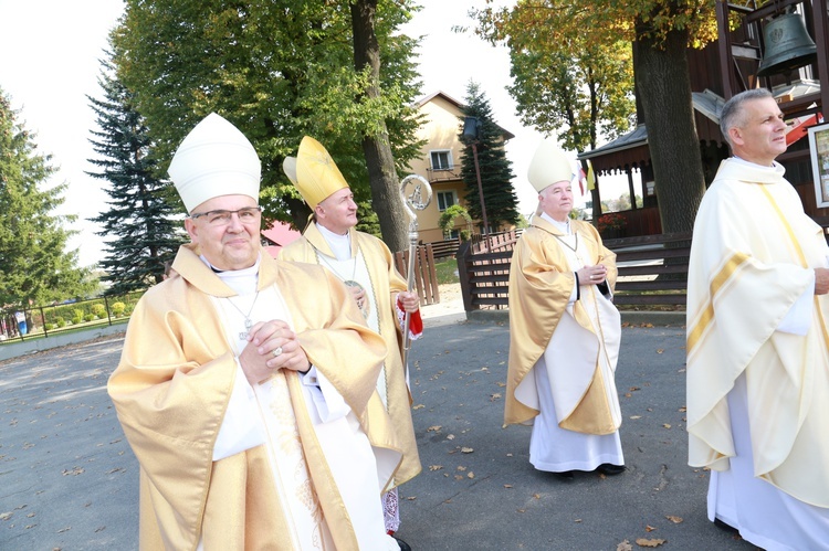 Kamień węgielny w Pogórskiej Woli