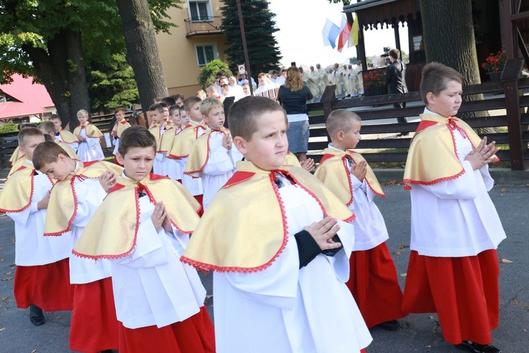 Kamień węgielny w Pogórskiej Woli