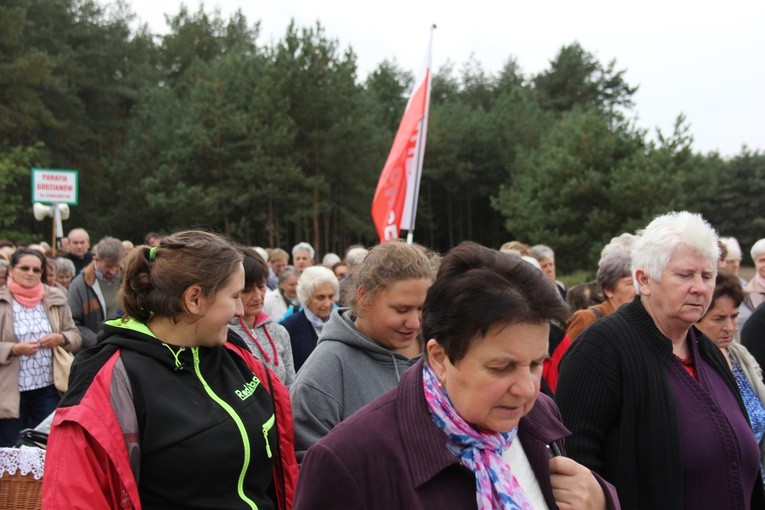 XII Pielgrzymka Kół Żywego Różańca do Domaniewic