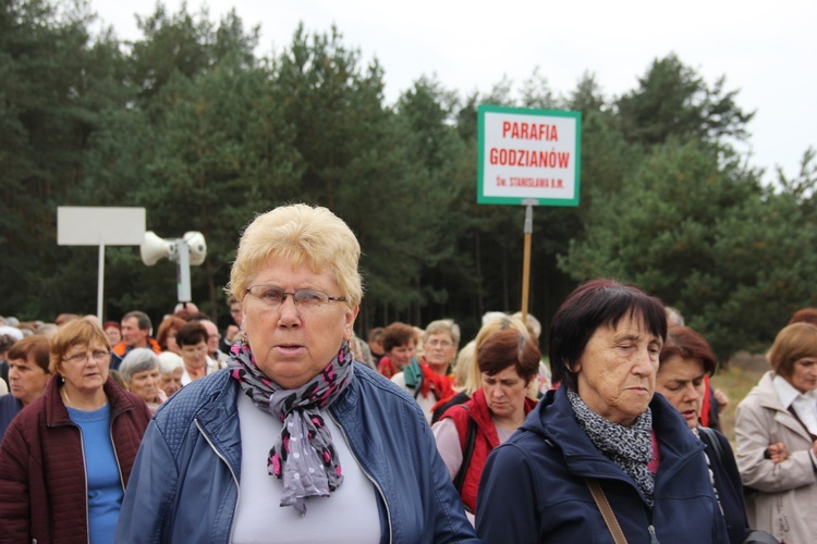 XII Pielgrzymka Kół Żywego Różańca do Domaniewic