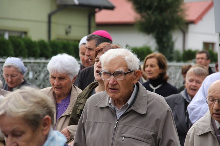 XII Pielgrzymka Kół Żywego Różańca do Domaniewic