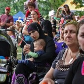 Uchodźcy, którzy czekają na decyzję polskich urzędów, najczęściej przebywają w zamkniętych ośrodkach. 