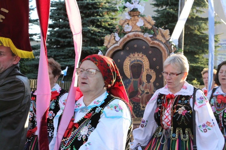 Powitanie ikony MB Częstochowskiej w Czerniewicach