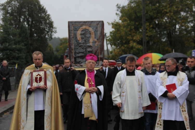 Powitanie ikony MB Częstochowskiej w Inowłodzu