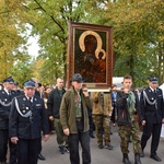 Powitanie ikony MB Częstochowskiej w Spale