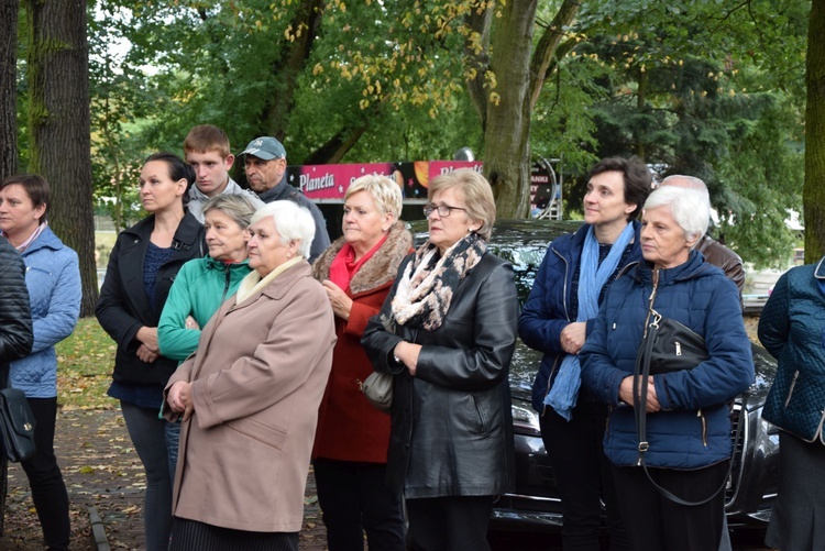 Powitanie ikony MB Częstochowskiej w Spale