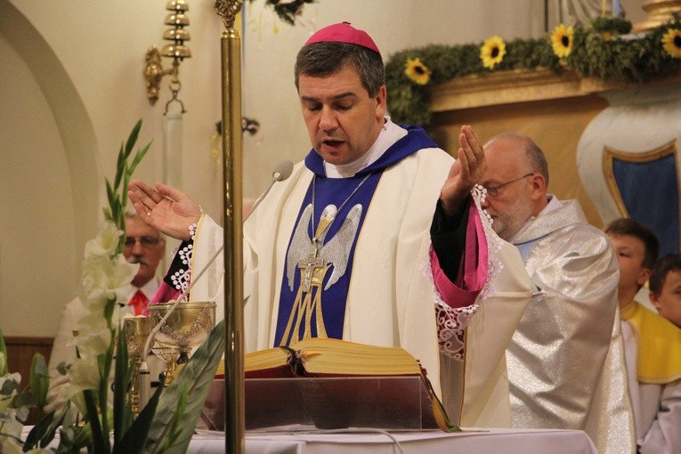 Powitanie ikony MB Częstochowskiej w Lubochni