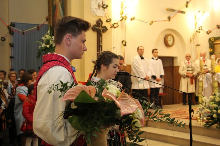 Powitanie ikony MB Częstochowskiej w Lubochni