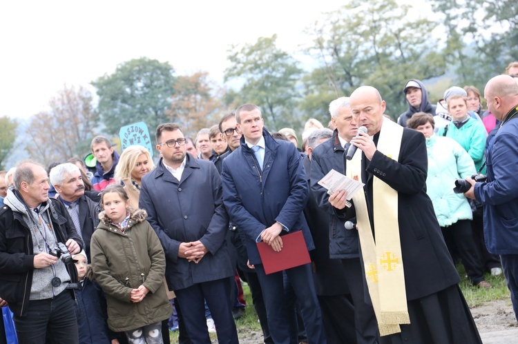 Stróże. Stadion dla niepełnosprawnych