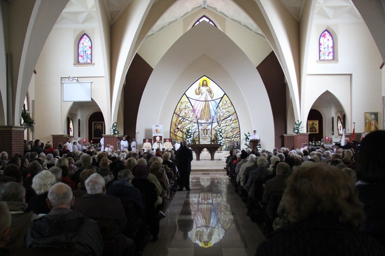 Konsekracja kościoła św. Faustyny we Wrocławiu