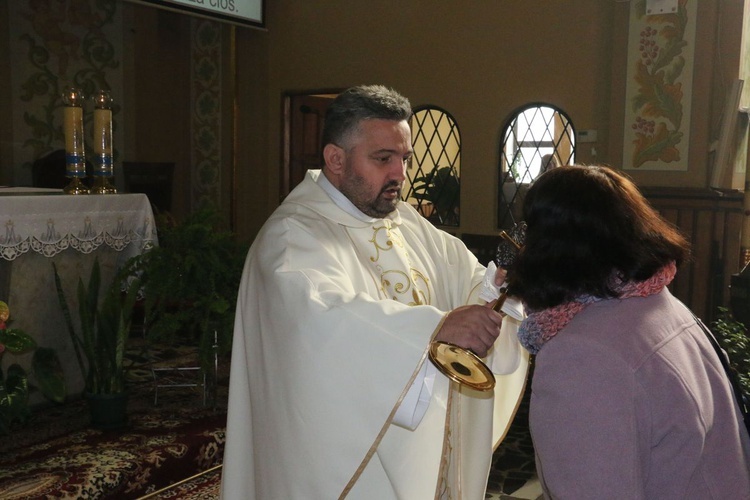 Relikwie bł. ks. Władysława Bukowińskiego w Dąbrowie Szlacheckiej