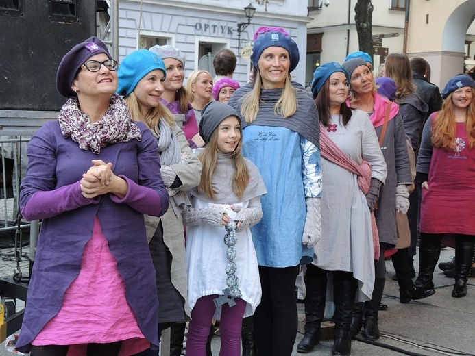 Dzień Papieski AD 2016 na Rynku w Bielsku-Białej