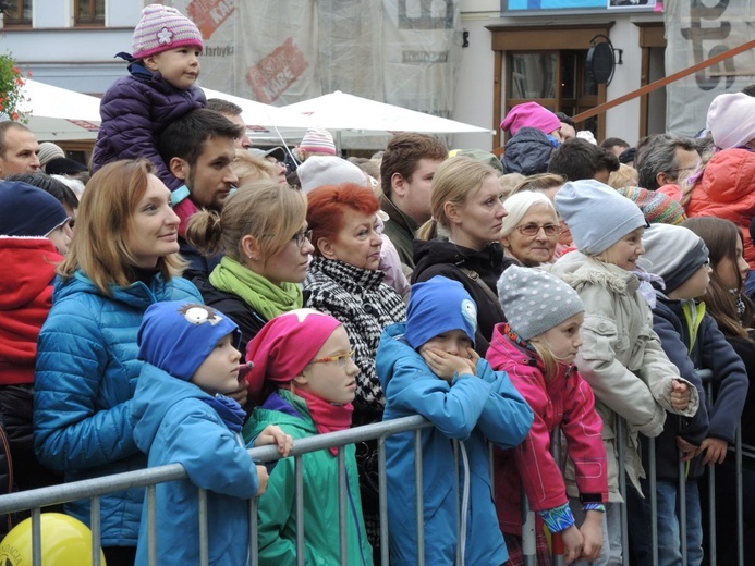 Dzień Papieski AD 2016 na Rynku w Bielsku-Białej