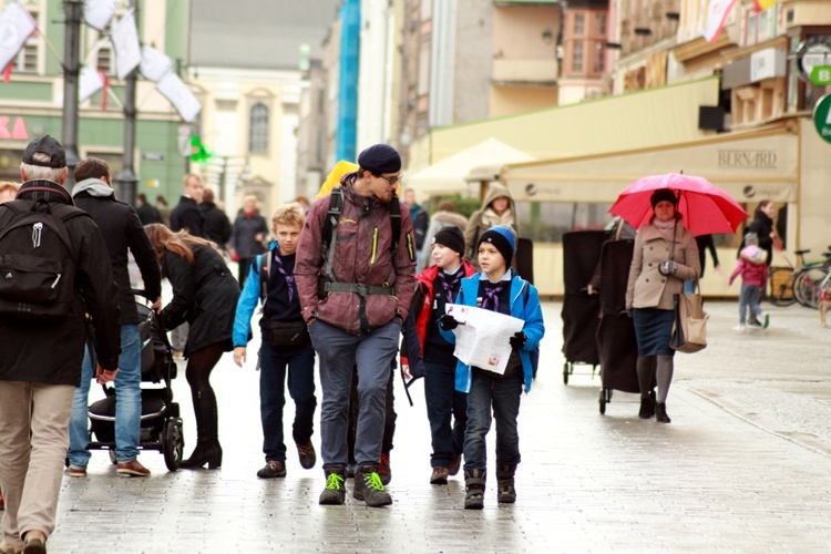 Gra miejska Skautów Europy na Dzień Papieski