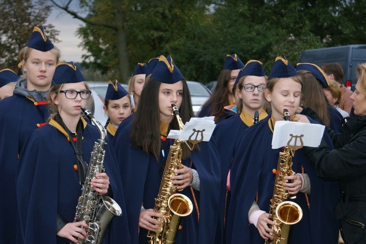 Powitanie ikony MB Częstochowskiej w Budziszewicach