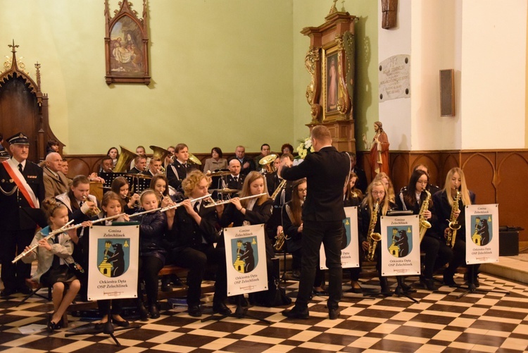 Powitanie ikony MB Częstochowskiej w Żelechlinku