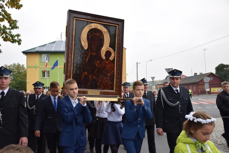 Powitanie ikony MB Częstochowskiej w Żelechlinku