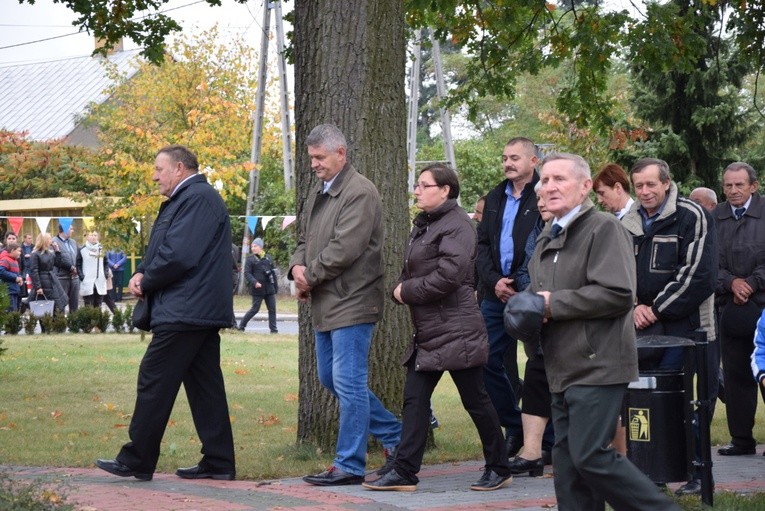 Powitanie ikony MB Częstochowskiej w Żelechlinku