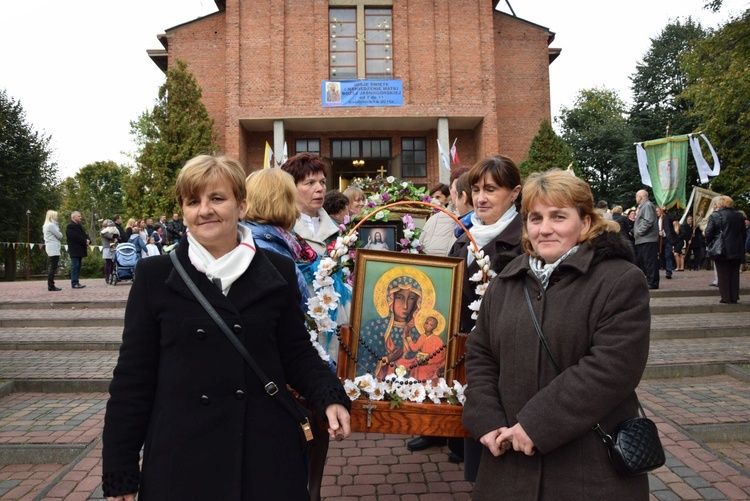 Powitanie ikony MB Częstochowskiej w Kochanowie