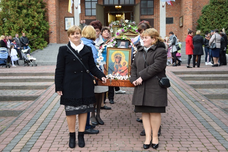 Powitanie ikony MB Częstochowskiej w Kochanowie