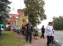 Powitanie ikony MB Częstochowskiej w Białyninie