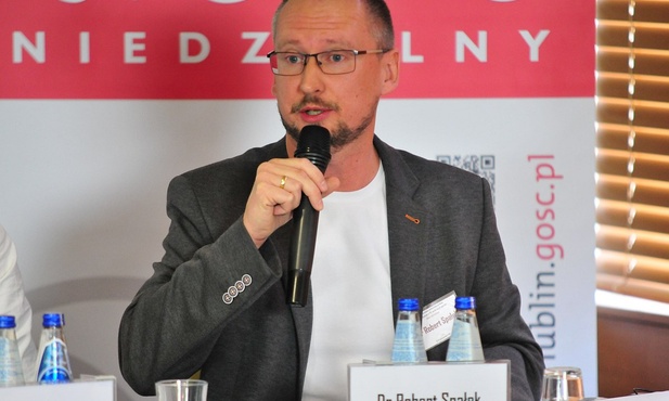 Polski Bond pił coca-colę i nazywał się Jan Żbik