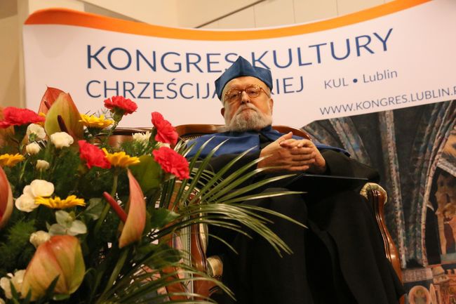 Nowy doktor honoris causa