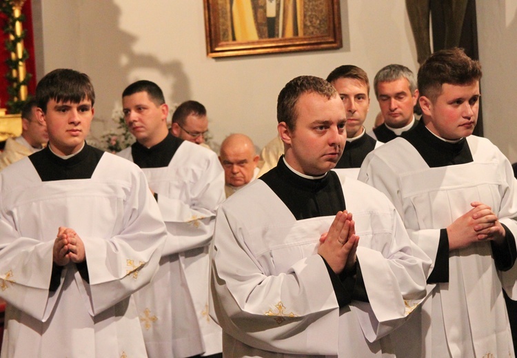 Uroczystości jadwiżańskie 2016 - pielgrzymka Trzebniczan do grobu św. Jadwigi 