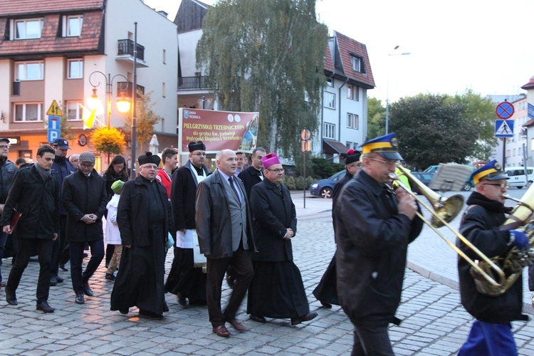 Uroczystości jadwiżańskie 2016 - pielgrzymka Trzebniczan do grobu św. Jadwigi 