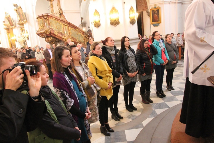 Uroczystości jadwiżańskie 2016 - pielgrzymka kobiet i rowerzystów