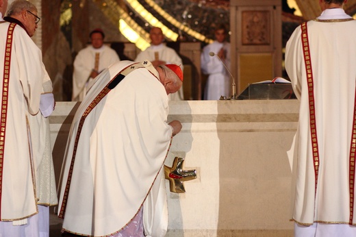 Konsekracja kościoła na Białych Morzach