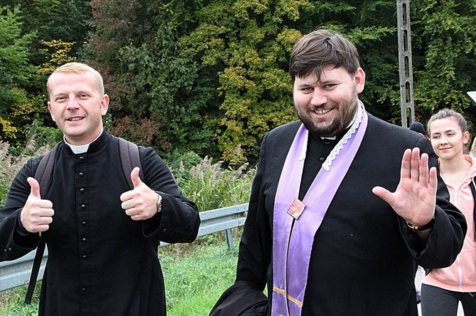 Pielgrzymka malowana uśmiechami