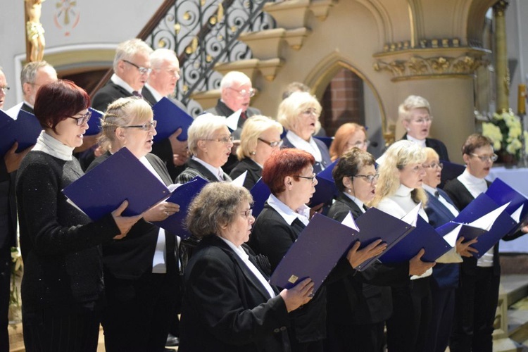 Przegląd chórów w Pieszycach