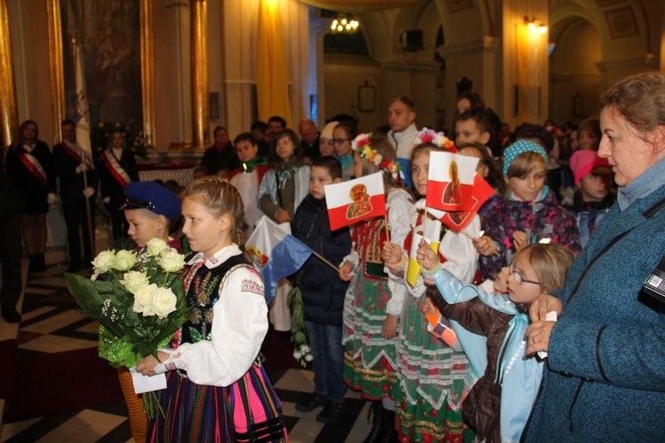 Powitanie ikony MB Częstochowskiej w Rawie Mazowieckiej