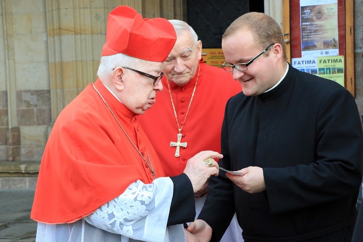 Kard. Gulbinowicz w obiektywie "Gościa"