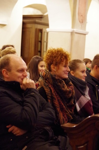 Czuwanie dla młodzieży w Tuchowie