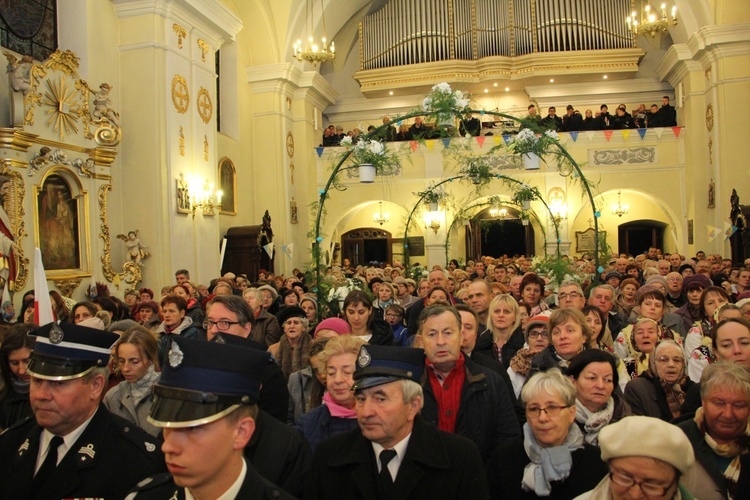 Powitanie ikony MB Częstochowskiej u oo. pasjonistów