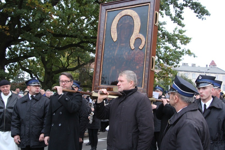 Powitanie ikony MB Częstochowskiej u oo. pasjonistów